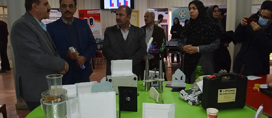 نمایشگاه دستاوردهای هفته پژوهش