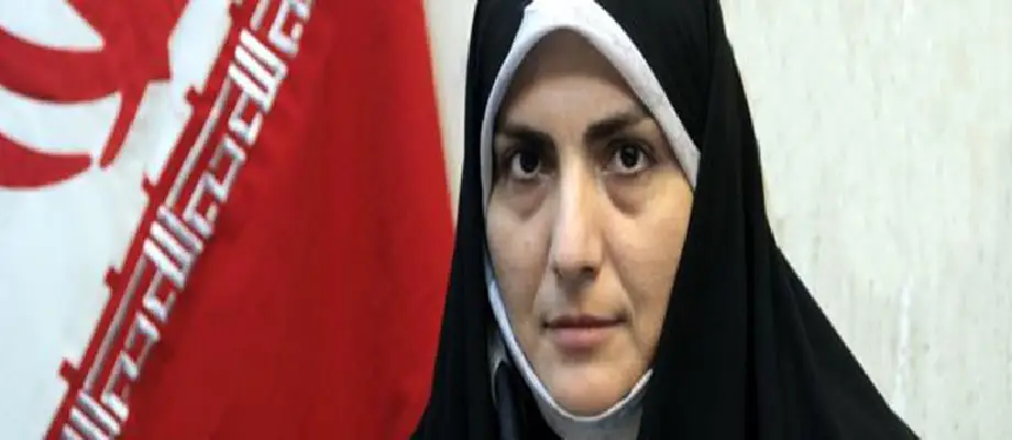 بازدید اعضای کمیسیون آموزش از نمایشگاه محصولات فناورانه