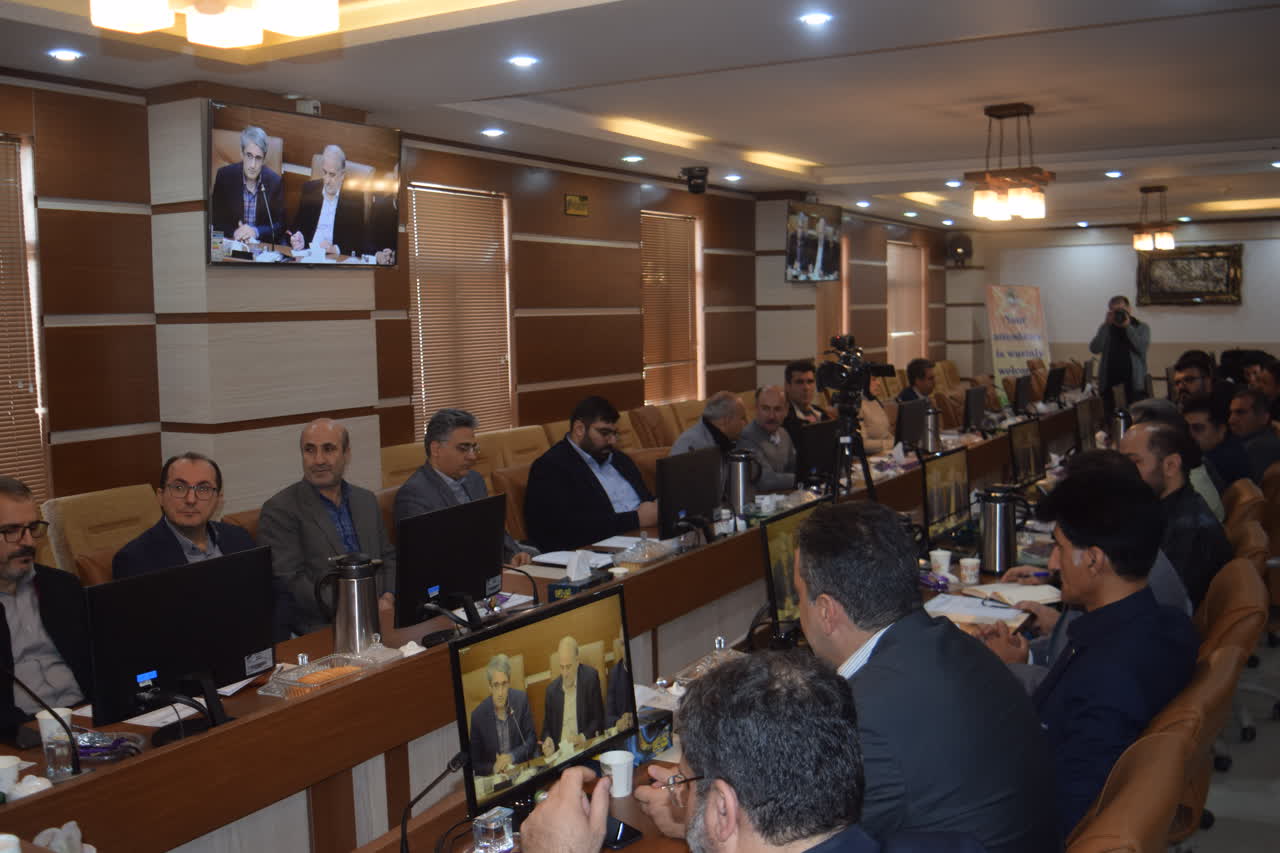 نشست کمیسیون شورای گفت‌وگوی دولت و بخش خصوصی در پارک کردستان 